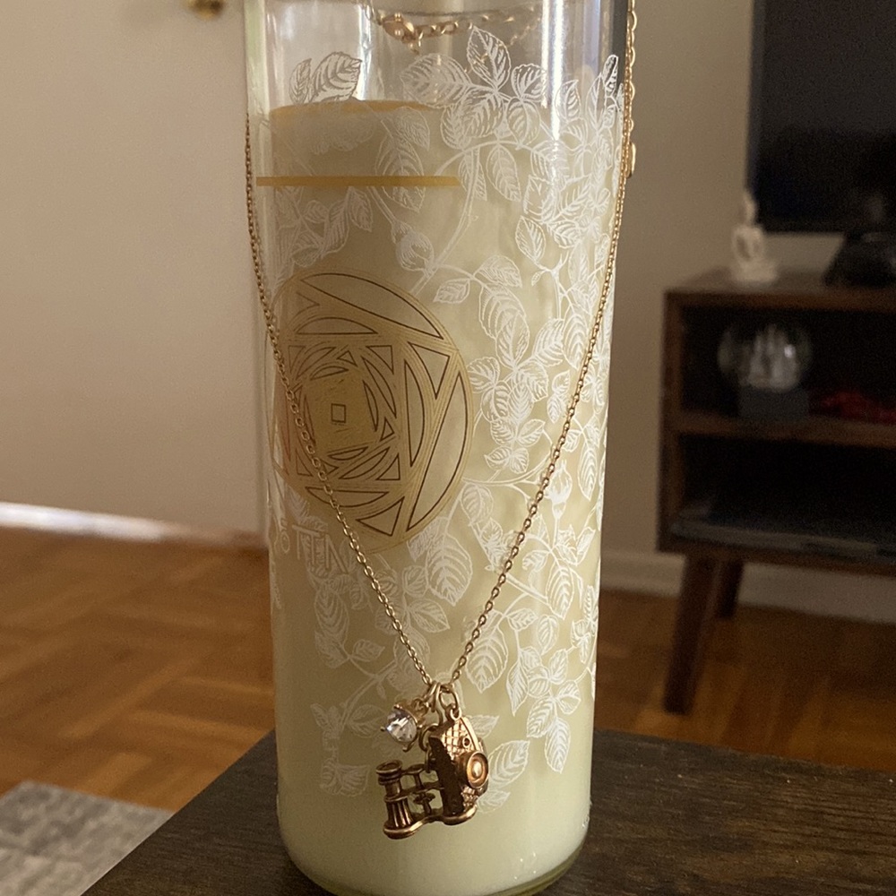 Fashion necklace